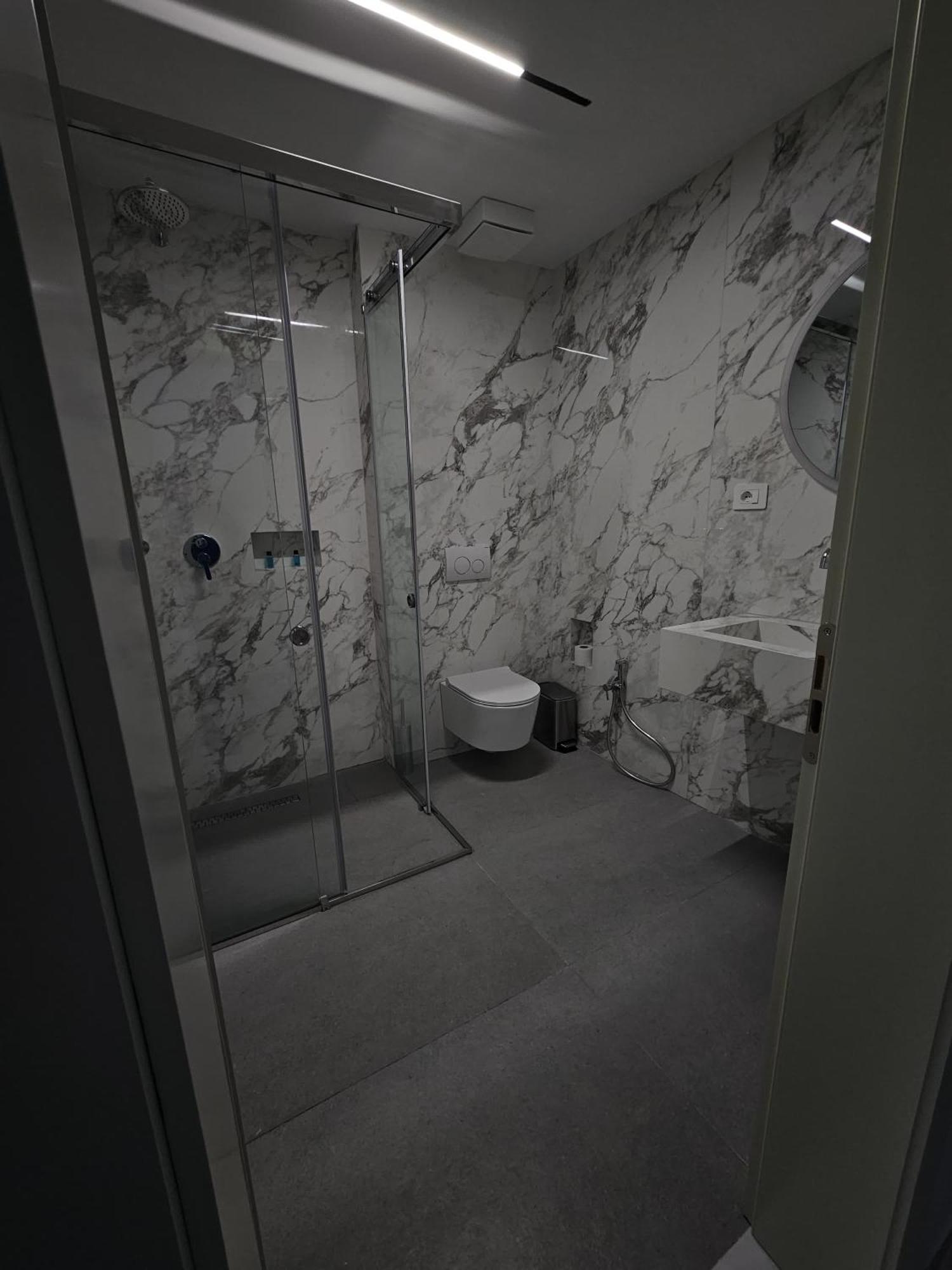 Agron Hotel Tirana